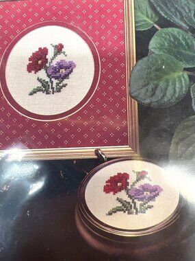 A Linen Lesson For Beginners Cross Stitch Kit By Designs By Gloria & Pat
